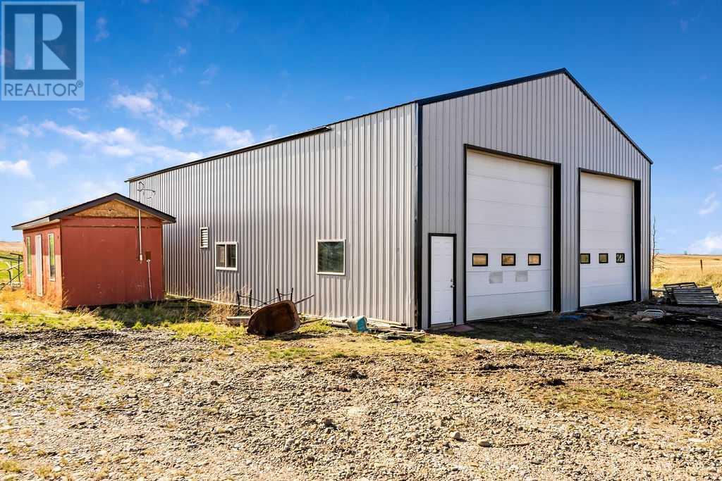 610001 Highway 2, Rural Foothills County, Alberta  T0L 0P0 - Photo 37 - A2222133