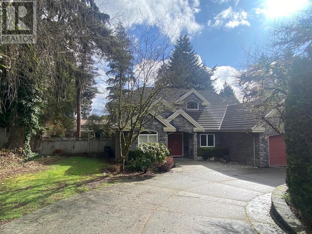 3556 Lakedale Avenue, Burnaby, British Columbia  V5A 3E3 - Photo 2 - R3003856
