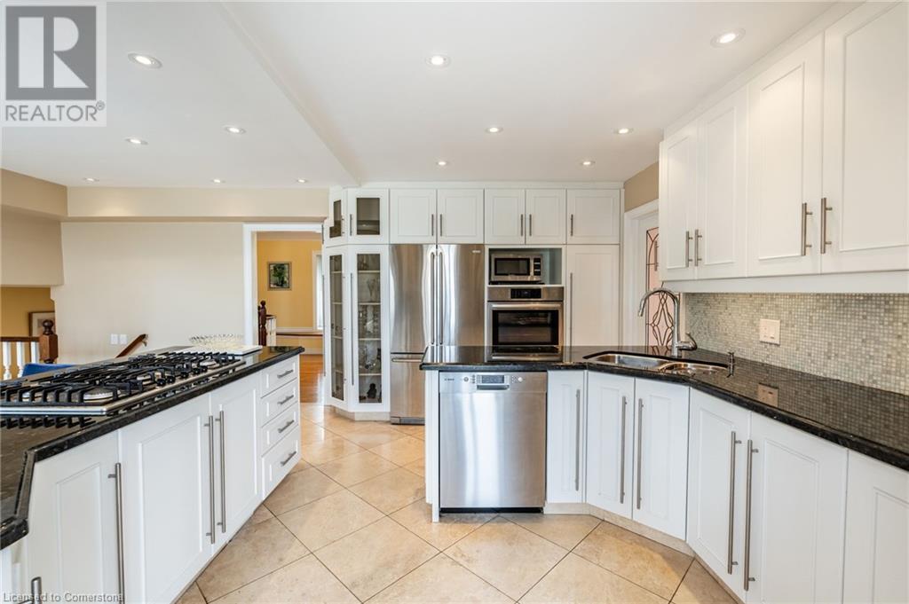 887 Montgomery Drive, Ancaster, Ontario  L9G 3H6 - Photo 16 - 40729760