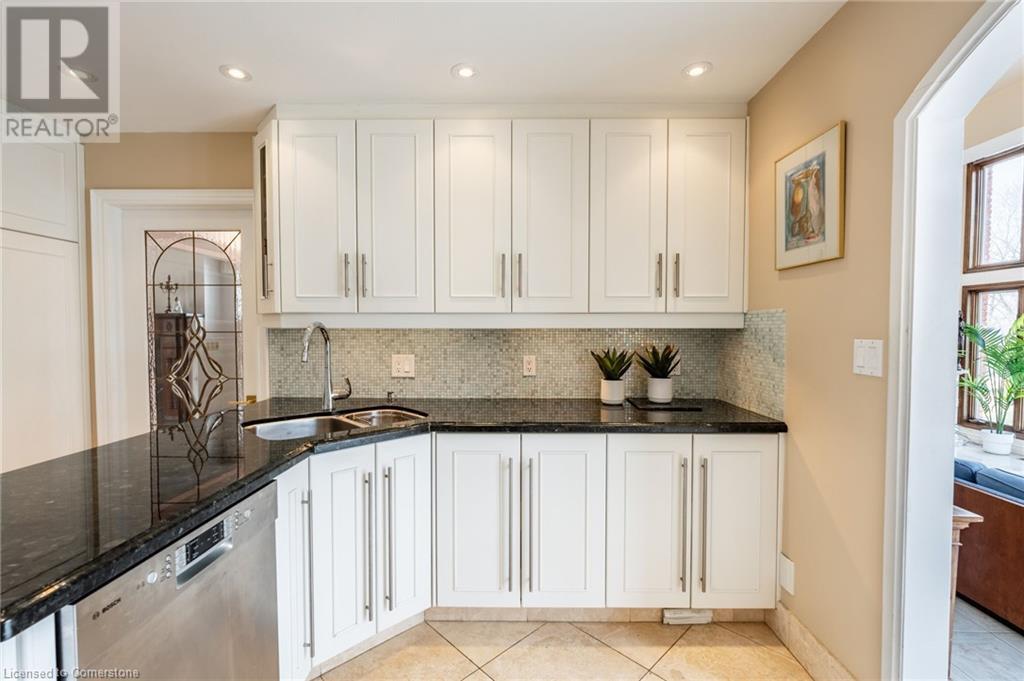 887 Montgomery Drive, Ancaster, Ontario  L9G 3H6 - Photo 17 - 40729760