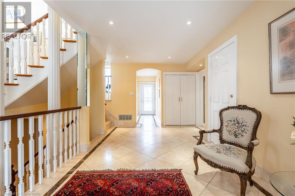 887 Montgomery Drive, Ancaster, Ontario  L9G 3H6 - Photo 6 - 40729760