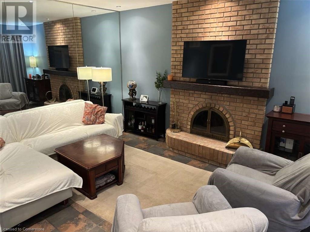 6942 Barrisdale Drive, Mississauga, Ontario  L5N 2H4 - Photo 12 - 40729829