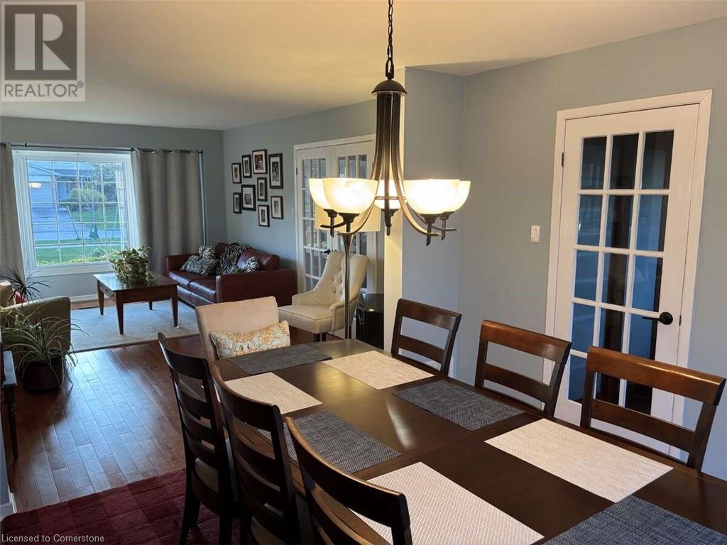 6942 Barrisdale Drive, Mississauga, Ontario  L5N 2H4 - Photo 9 - 40729829
