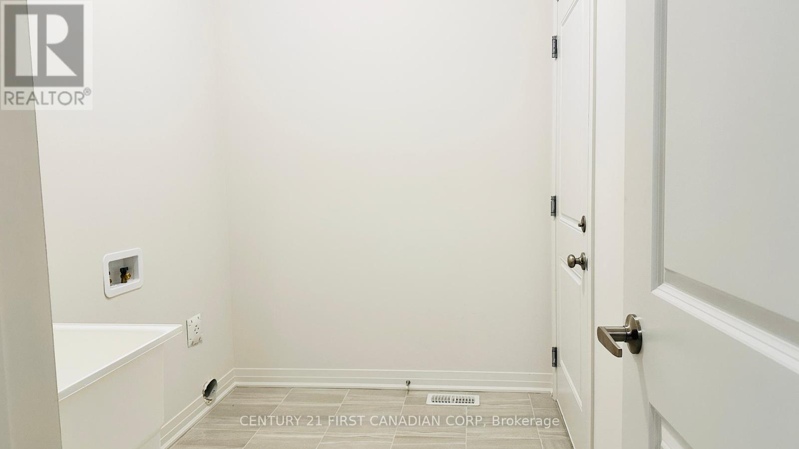 254 Middleton Street, Zorra, Ontario  N0M 2M0 - Photo 20 - X12153572