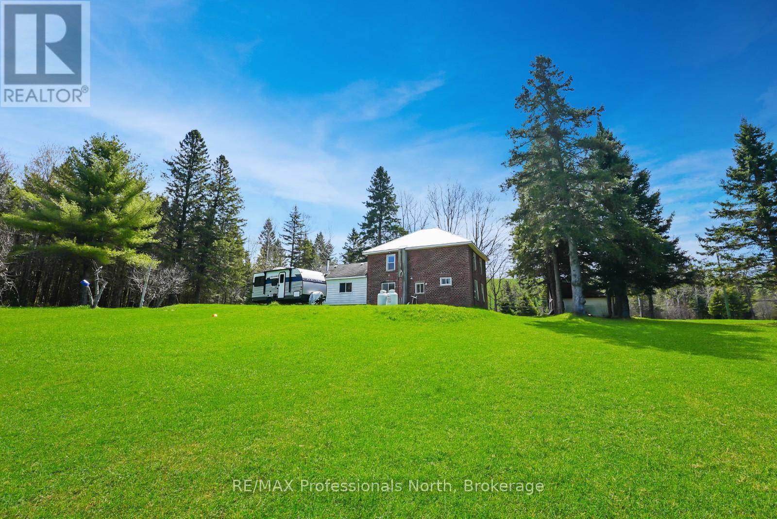 18917 Highway 118, Highlands East, Ontario  K0L 2Y0 - Photo 19 - X12155733