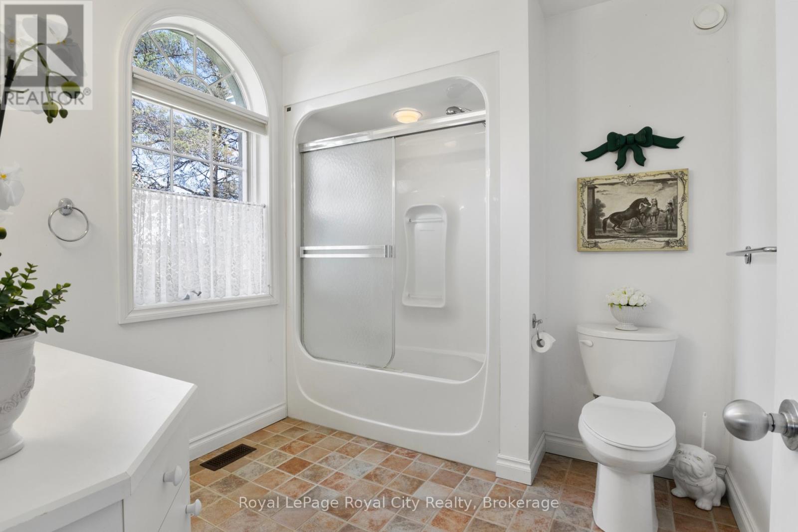 5228 First Line, Erin, Ontario  L7J 2L9 - Photo 37 - X12155736