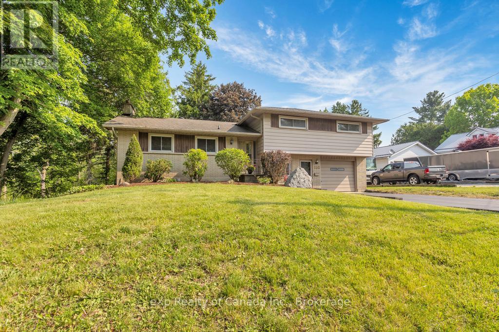 Property at 132 NORTH STREET E image 3