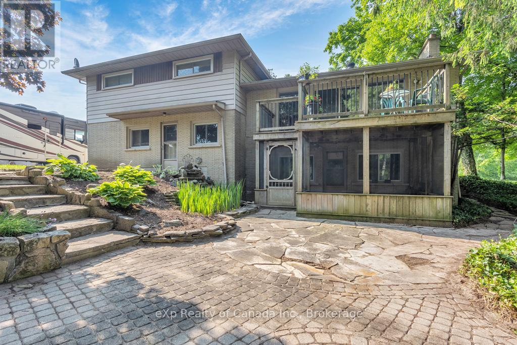132 North Street E, Tillsonburg, Ontario  N4G 1B5 - Photo 6 - X12155708