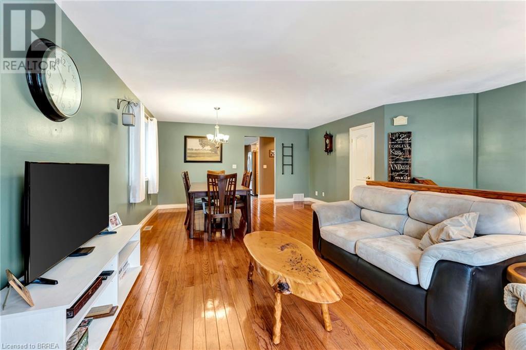 901 Windham 11 Road, Delhi, Ontario  N4B 2W5 - Photo 7 - 40695192