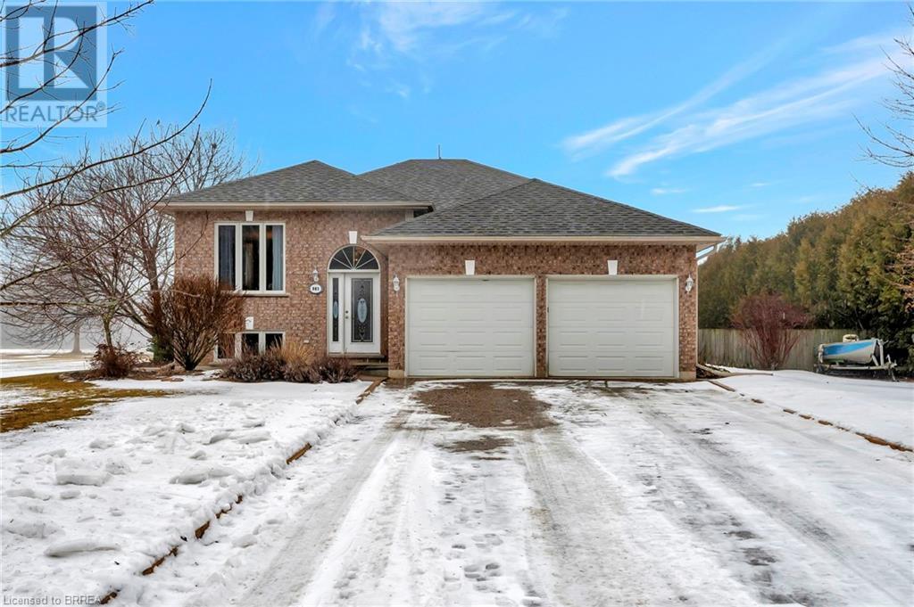 901 Windham 11 Road, Delhi, Ontario  N4B 2W5 - Photo 1 - 40695192