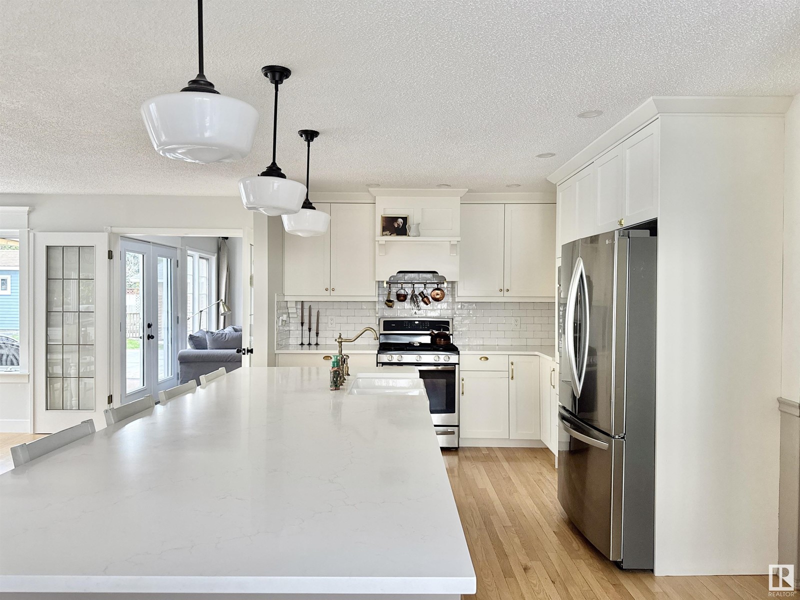 Property at 29 BANEBERRY PL image 3