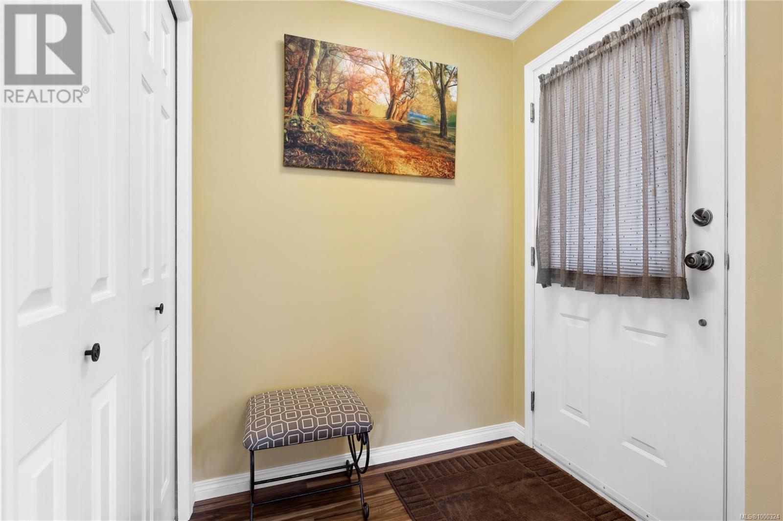 Property at 20 4750 Uplands Dr image 3