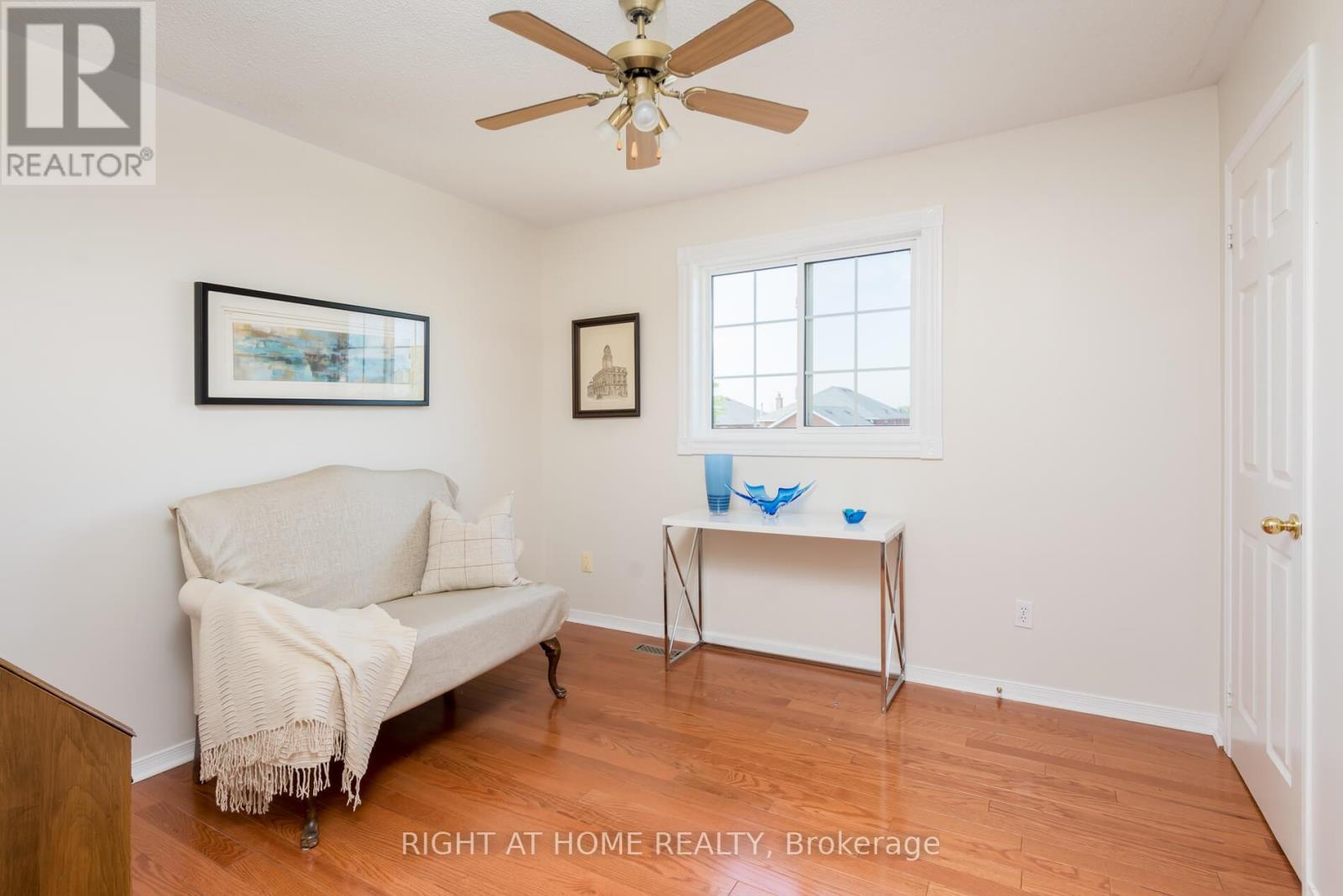 1532 Roseway Drive, Mississauga, Ontario  L5M 5M6 - Photo 20 - W12155732