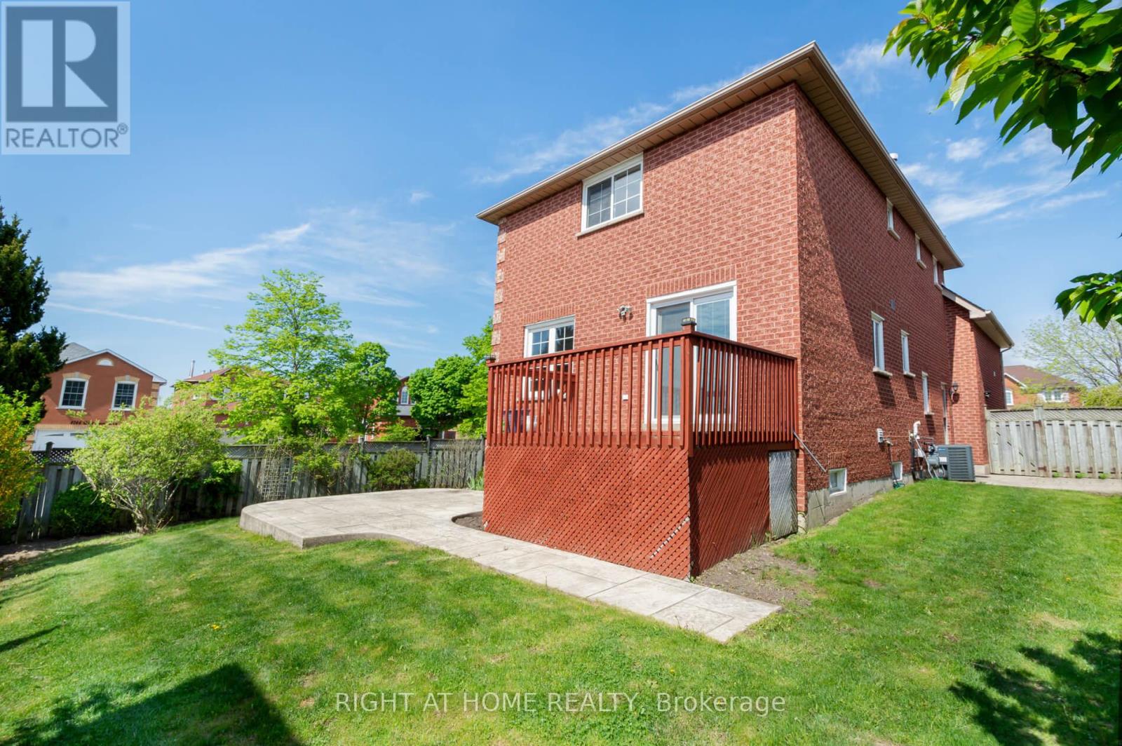 1532 Roseway Drive, Mississauga, Ontario  L5M 5M6 - Photo 32 - W12155732