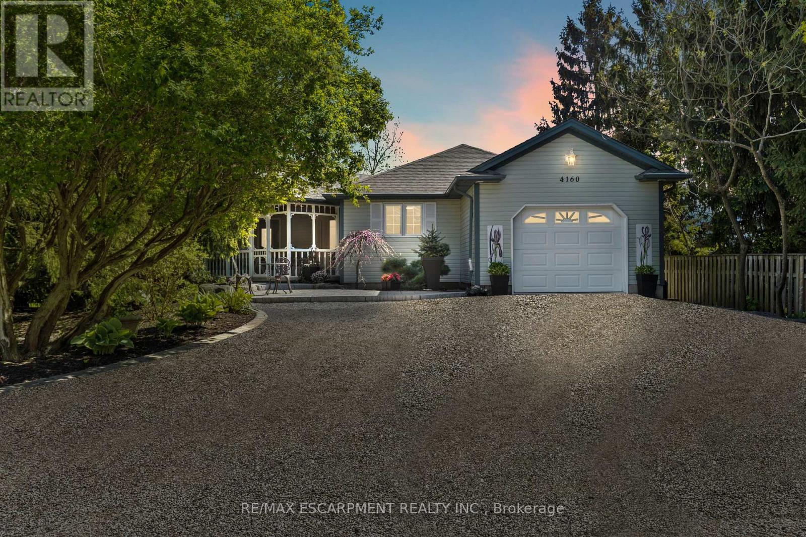 Property at 4160 STANLEY STREET image 1