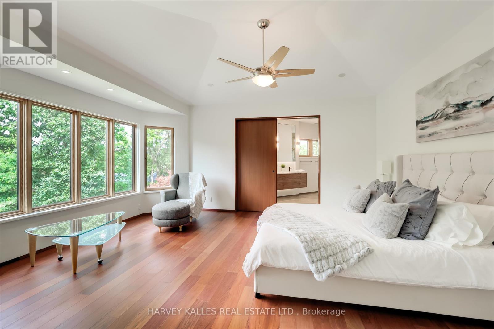 89 Kingsway Crescent, Toronto, Ontario  M8X 2R8 - Photo 22 - W12049040