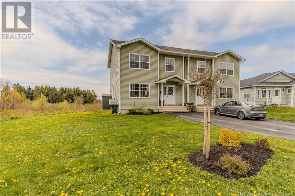 Property at 9 Bernice Court image 2