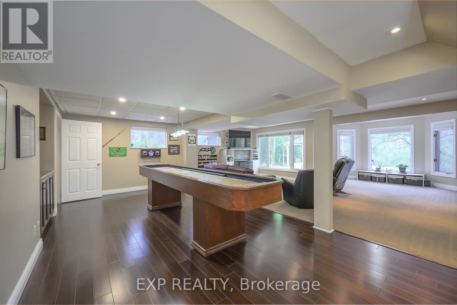 43 Glenridge Crescent, London North (North A), Ontario  N6G 4W5 - Photo 27 - X12155756