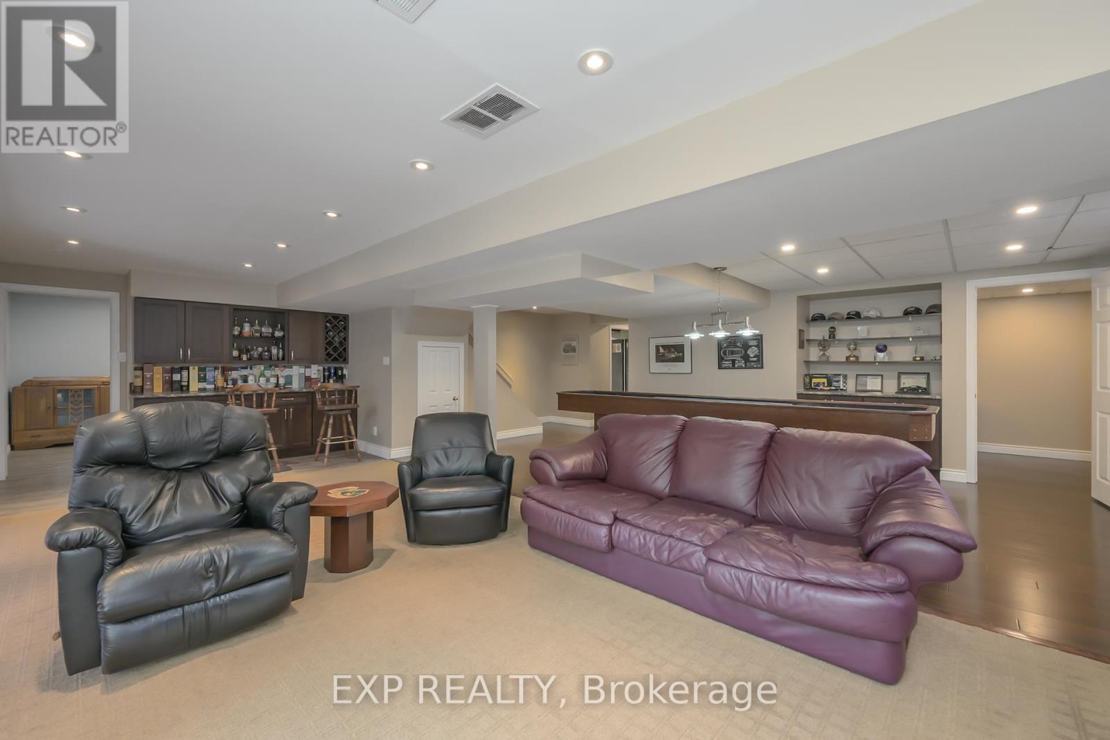 43 Glenridge Crescent, London North (North A), Ontario  N6G 4W5 - Photo 29 - X12155756