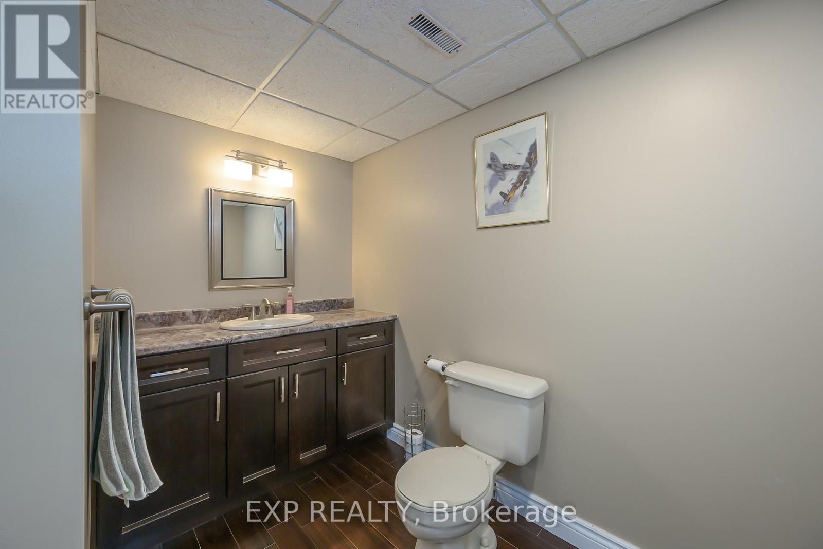 43 Glenridge Crescent, London North (North A), Ontario  N6G 4W5 - Photo 30 - X12155756