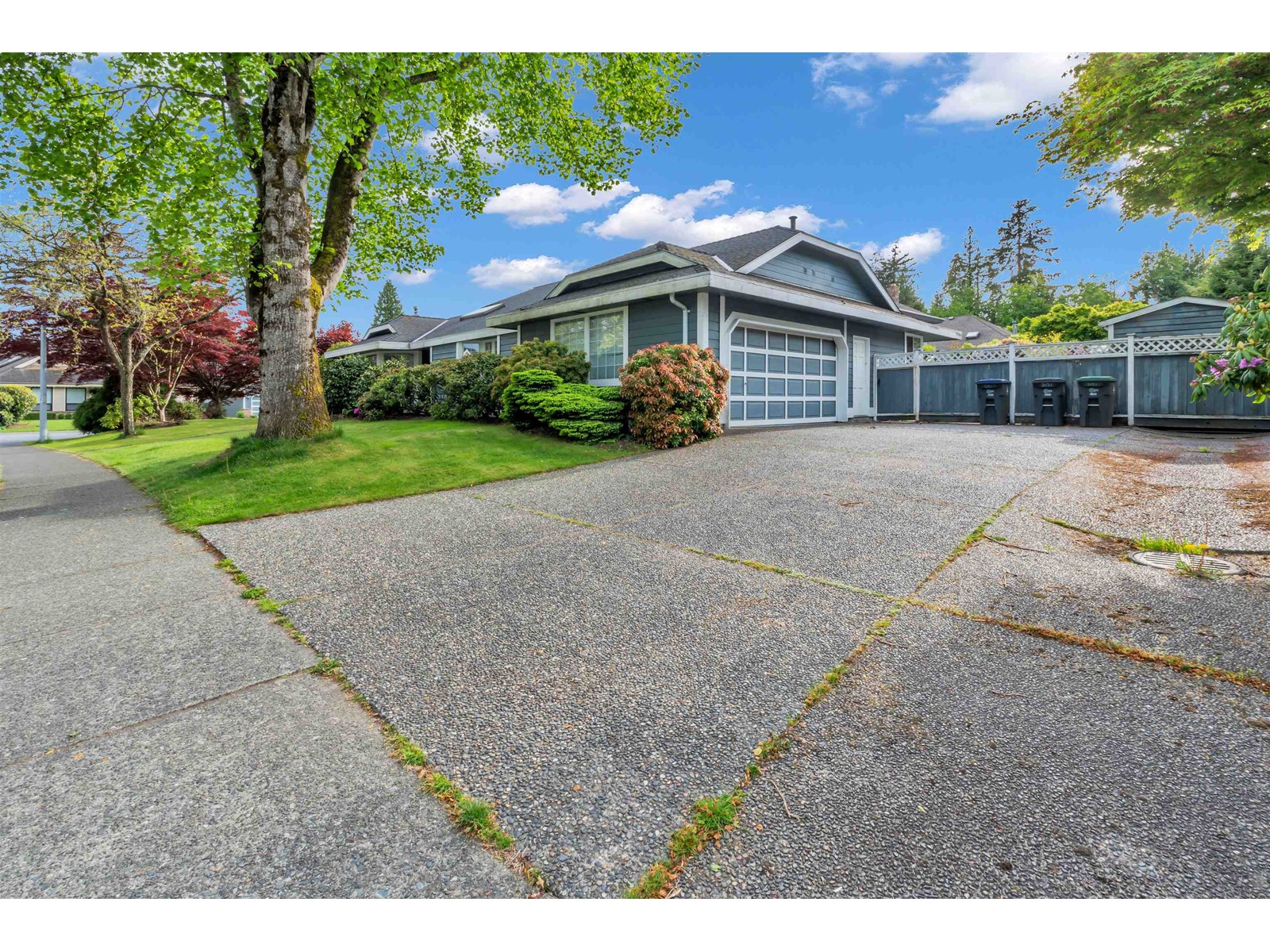 2151 148a Street, Surrey, British Columbia  V4A 8L7 - Photo 2 - R3003872