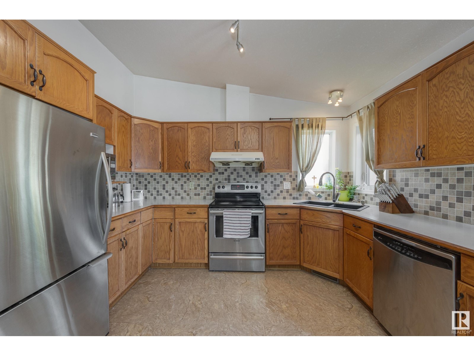 6217 13 Av Nw Nw, Edmonton, Alberta  T6L 2E5 - Photo 23 - E4437070