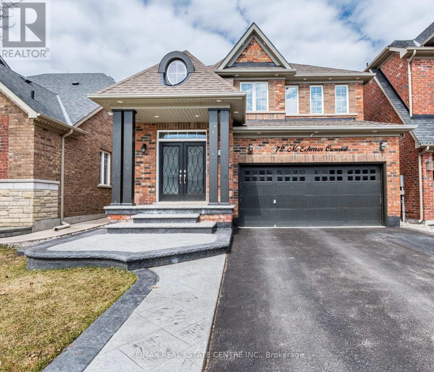 72 Mcechearn Crescent, Caledon, Ontario  L7C 3Y2 - Photo 2 - W12154497