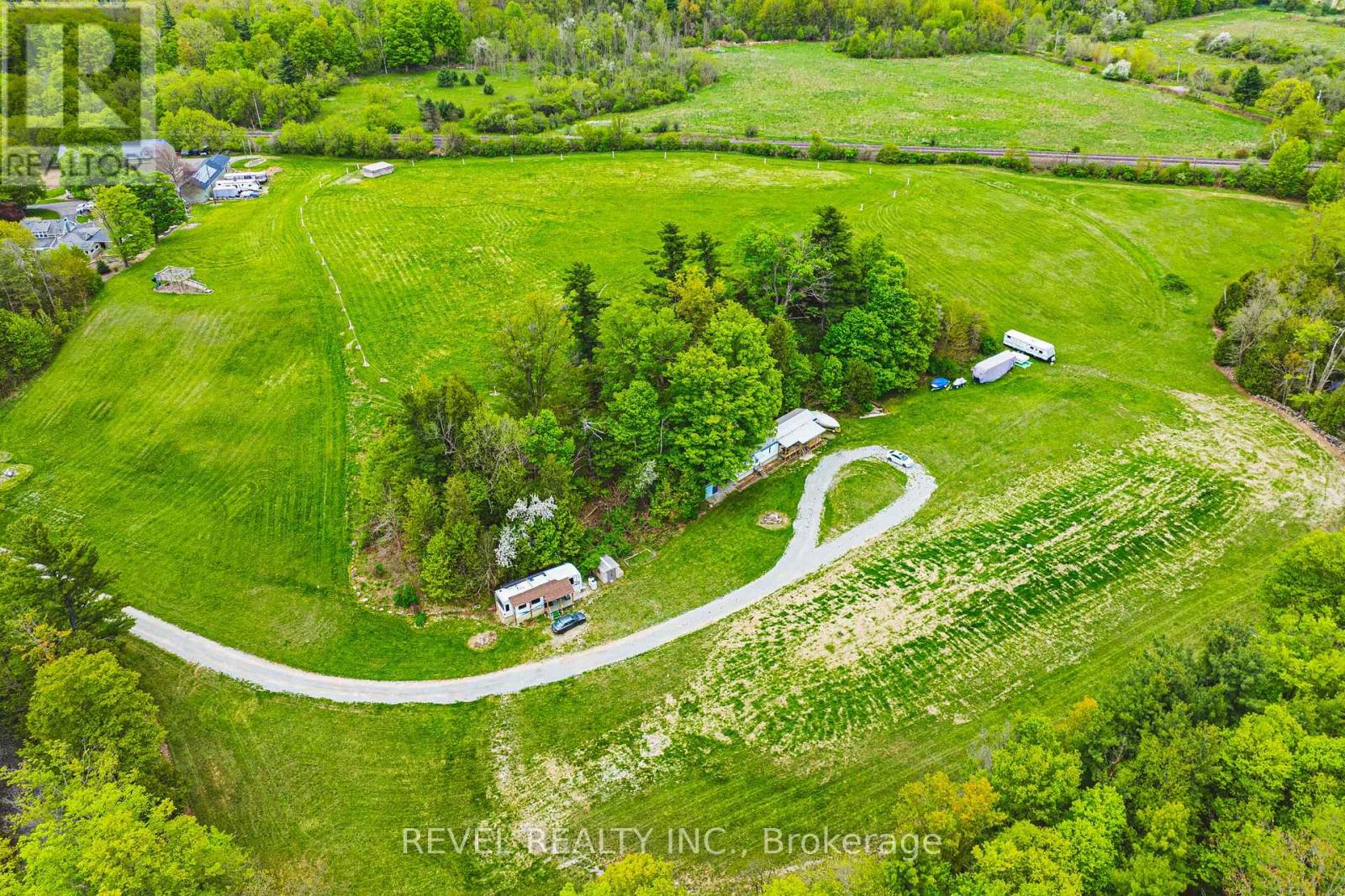 8546 Appleby Line, Milton, Ontario  L0P 1B0 - Photo 36 - W12151383