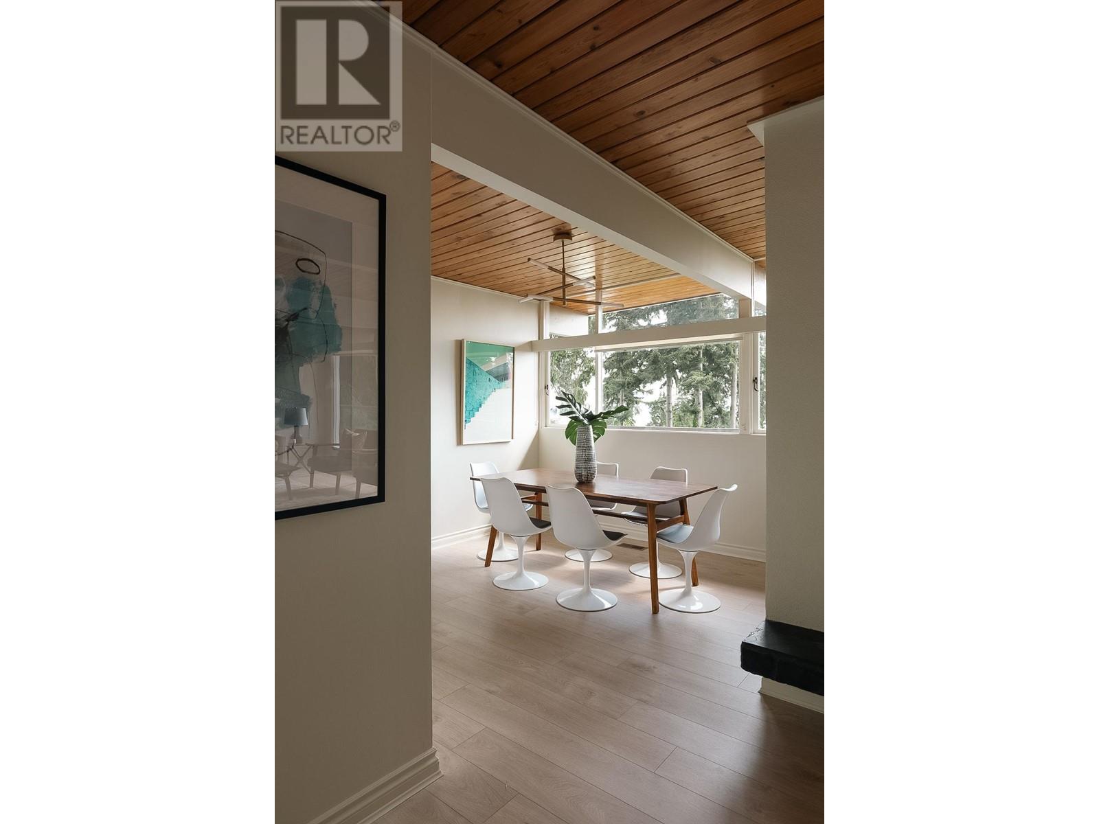 2750 Rosebery Avenue, West Vancouver, British Columbia  V7V 3A2 - Photo 11 - R3003996
