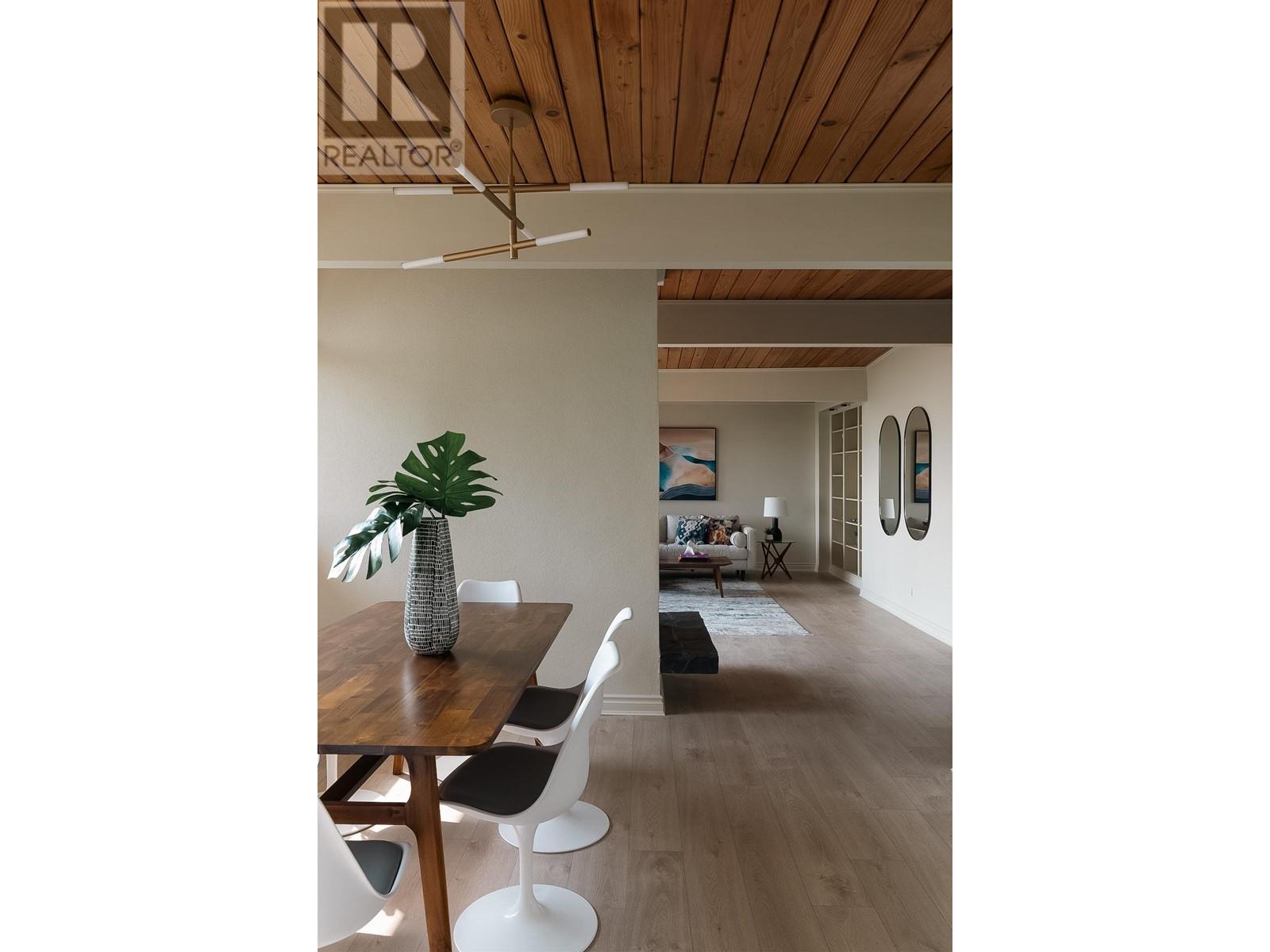2750 Rosebery Avenue, West Vancouver, British Columbia  V7V 3A2 - Photo 12 - R3003996