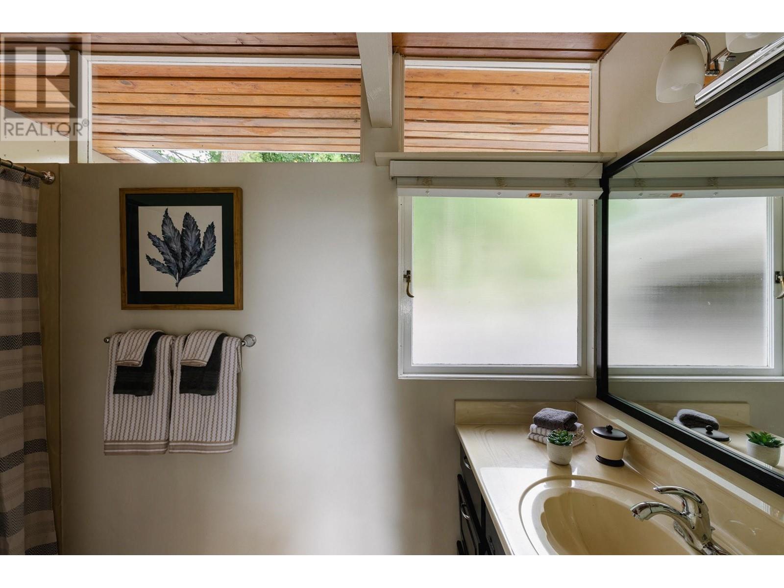 2750 Rosebery Avenue, West Vancouver, British Columbia  V7V 3A2 - Photo 19 - R3003996