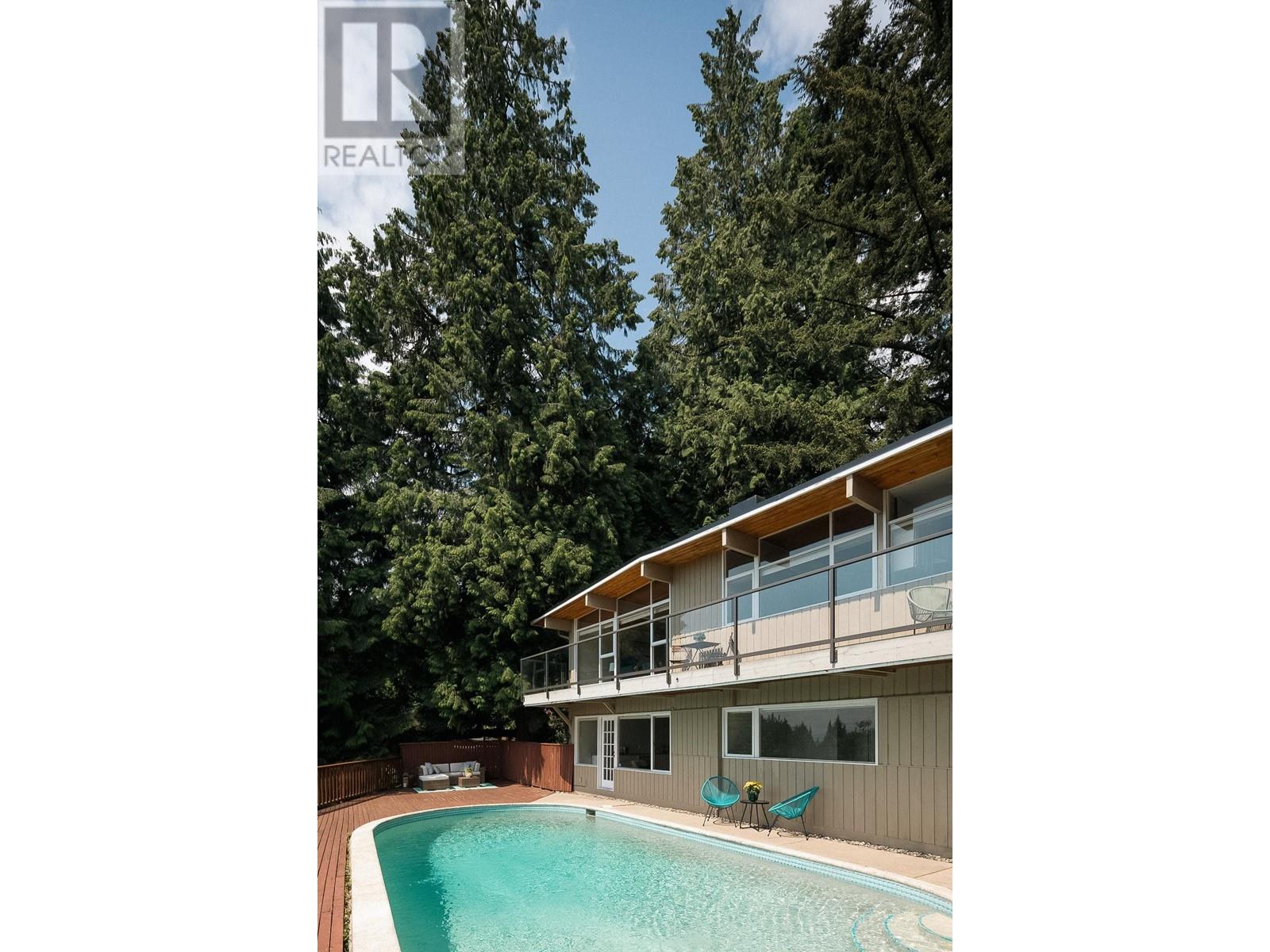2750 Rosebery Avenue, West Vancouver, British Columbia  V7V 3A2 - Photo 24 - R3003996