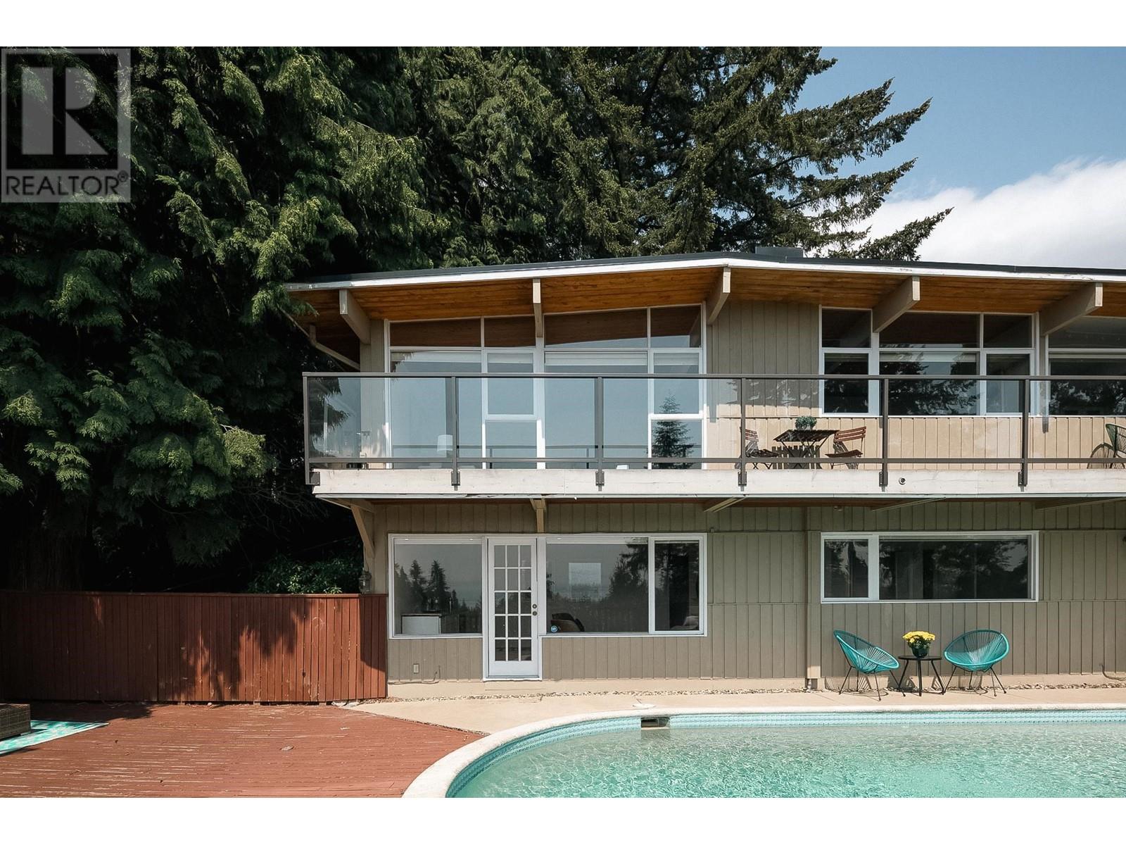 2750 Rosebery Avenue, West Vancouver, British Columbia  V7V 3A2 - Photo 34 - R3003996