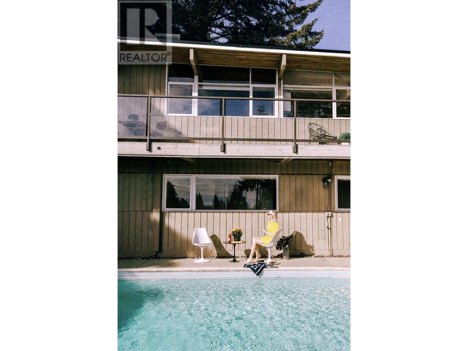 2750 Rosebery Avenue, West Vancouver, British Columbia  V7V 3A2 - Photo 39 - R3003996