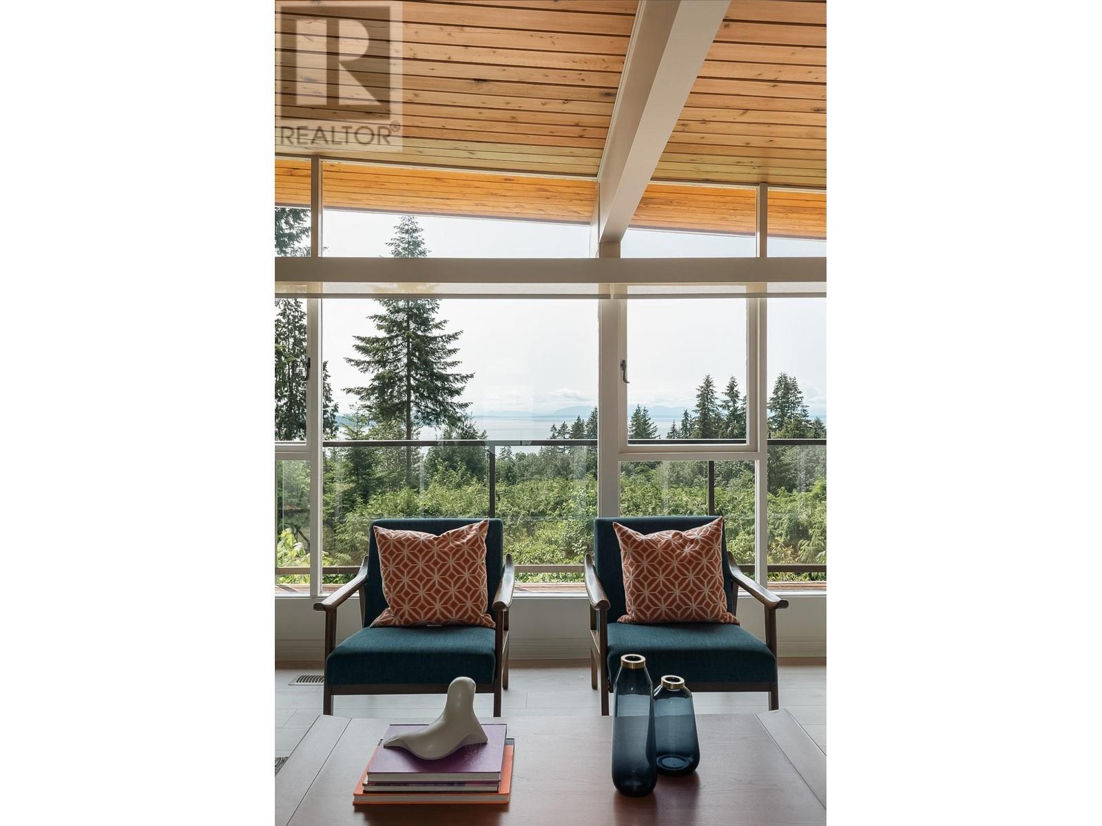 2750 Rosebery Avenue, West Vancouver, British Columbia  V7V 3A2 - Photo 7 - R3003996