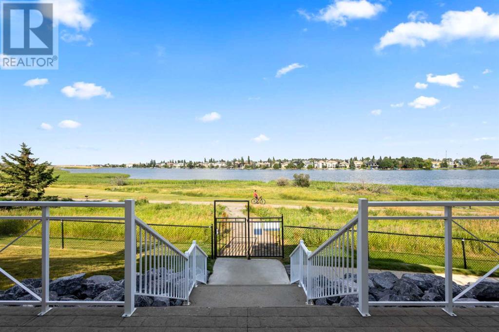 211, 380 Marina Drive, Chestermere, Alberta  T1X 0B8 - Photo 6 - A2220741