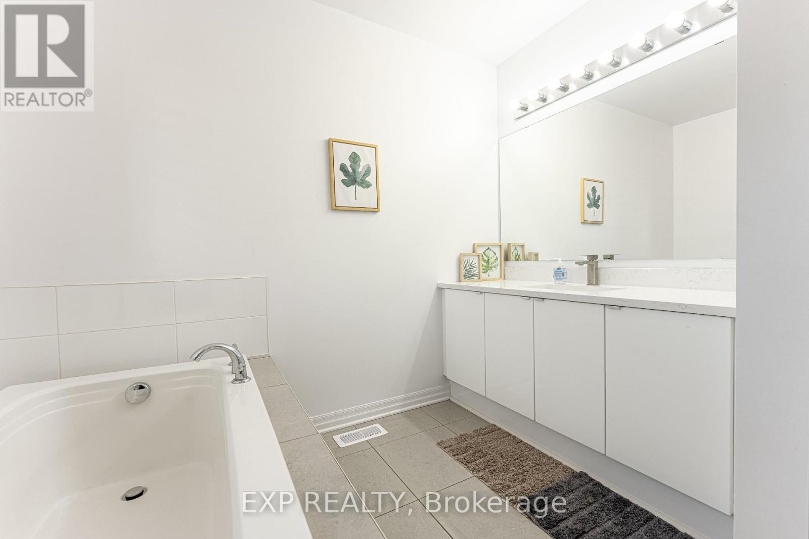 137 Hawkeswood Drive, Ottawa, Ontario  K4M 0E6 - Photo 22 - X12155749