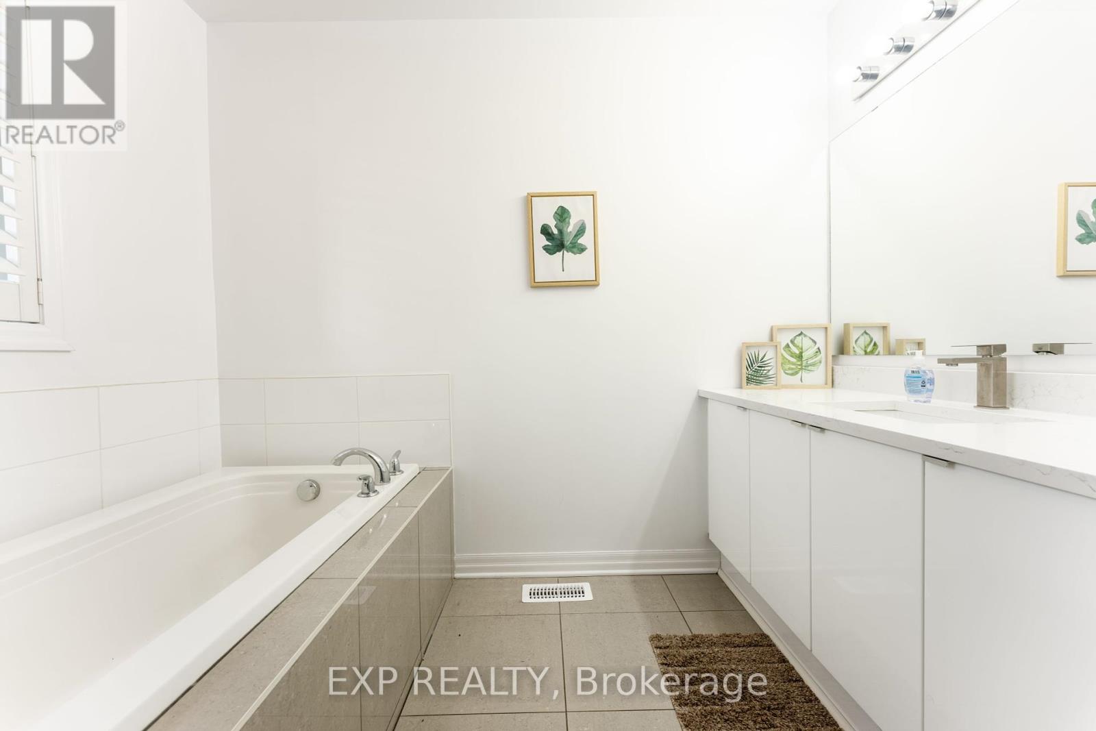 137 Hawkeswood Drive, Ottawa, Ontario  K4M 0E6 - Photo 23 - X12155749