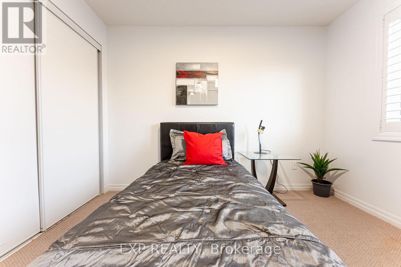 137 Hawkeswood Drive, Ottawa, Ontario  K4M 0E6 - Photo 34 - X12155749