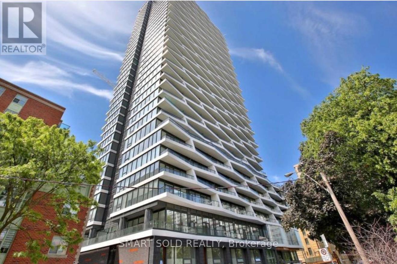 916 - 85 WOOD STREET, Toronto, Ontario