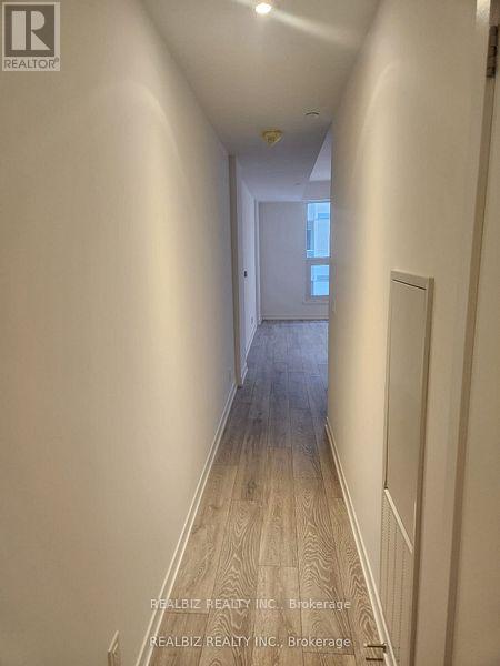 518 - 55 Mercer Street, Toronto, Ontario  M5V 3W2 - Photo 2 - C12155754