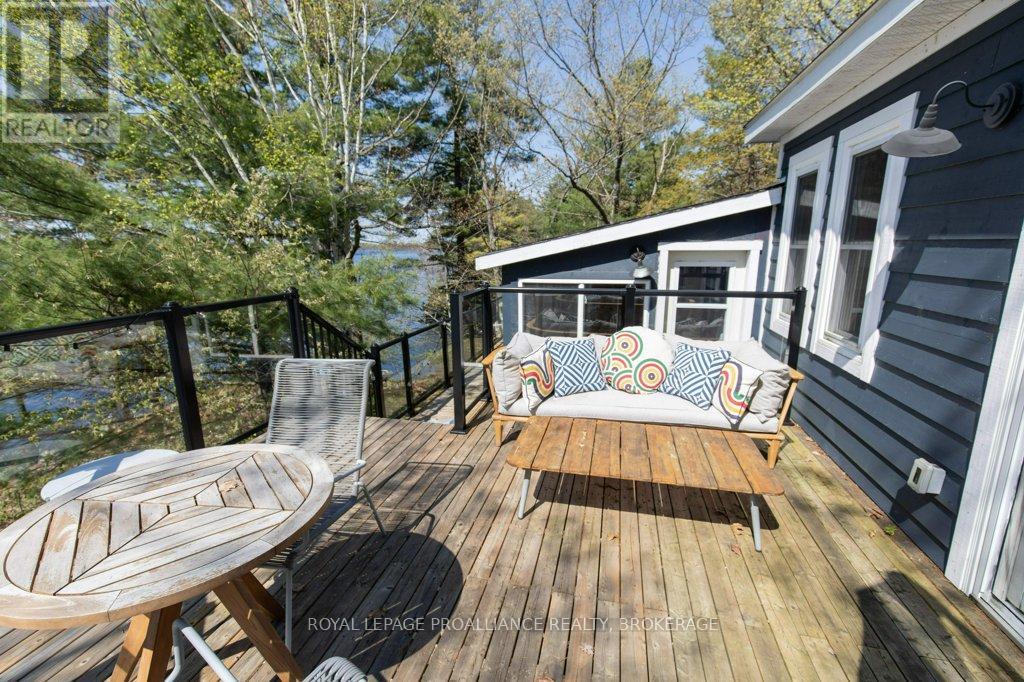 1055b Vilalta Lane, Frontenac, Ontario  K0H 1T0 - Photo 22 - X12153961