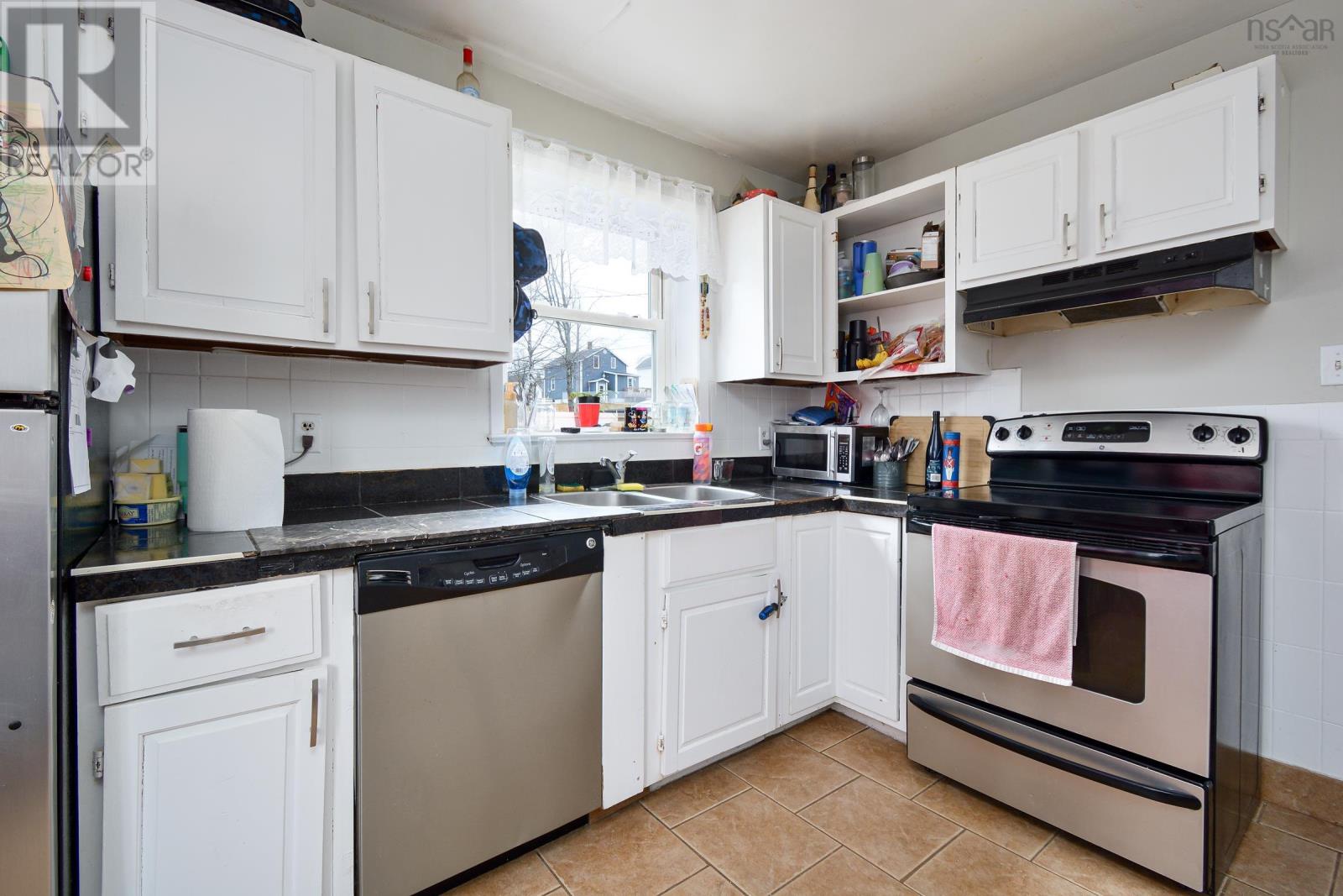 109-111-11 Castle Drive, Sydney, Nova Scotia  B1S 2A5 - Photo 7 - 202507192