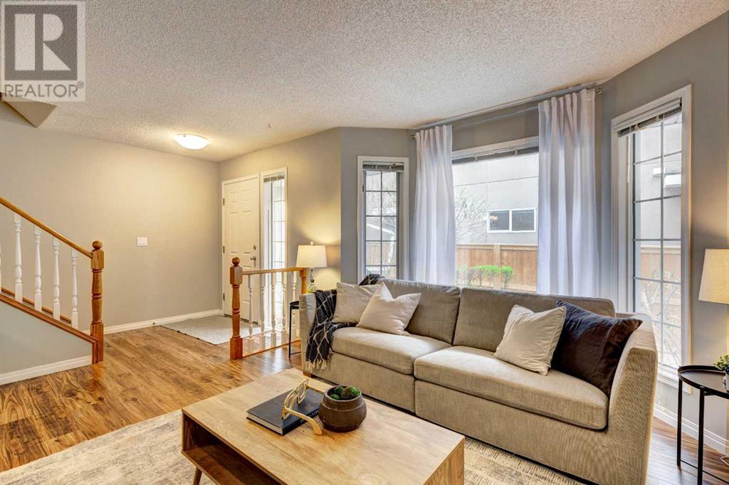 Property at 2, 2417 28 Street SW image 4