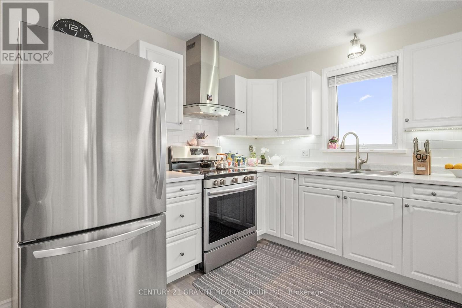 577 Hillsview Road, Hastings Highlands, Ontario  K0L 2S0 - Photo 9 - X12154650