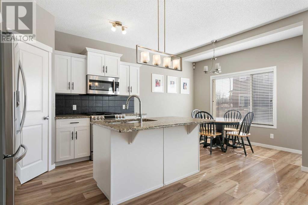 273 Willow Park, Cochrane, Alberta  T4C 0W1 - Photo 8 - A2215366