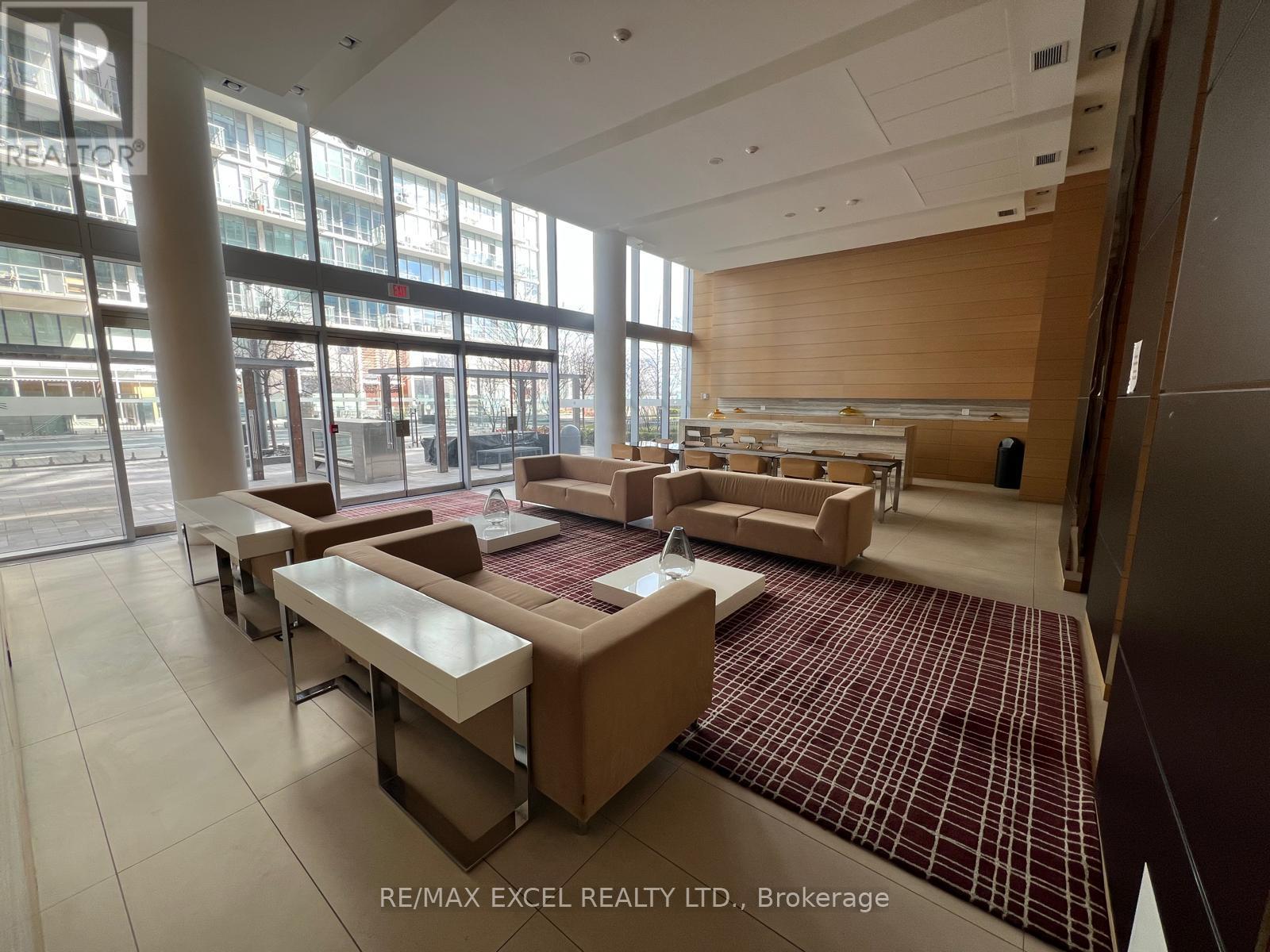 528 - 29 Queens Quay E, Toronto (Waterfront Communities), Ontario  M5E 0A4 - Photo 27 - C12154474