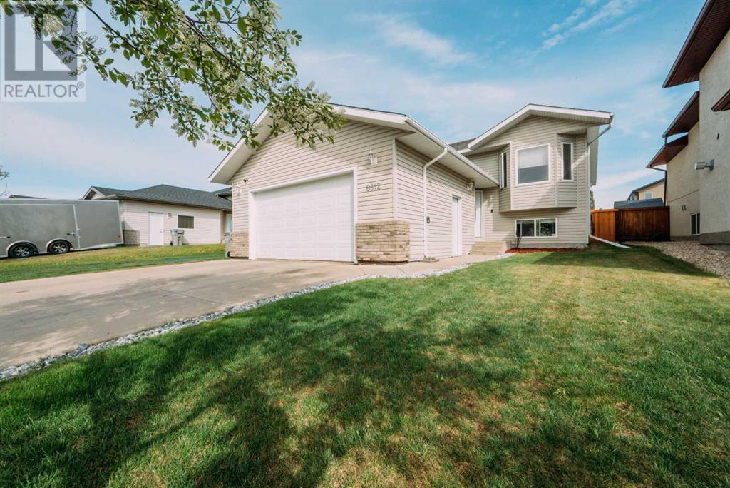 8912 113 Avenue, Grande Prairie, Alberta  T8X 1S2 - Photo 1 - A2221819