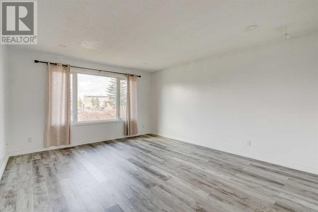 27 Rundlelawn Court Ne, Calgary, Alberta  T1Y 3H3 - Photo 7 - A2214689