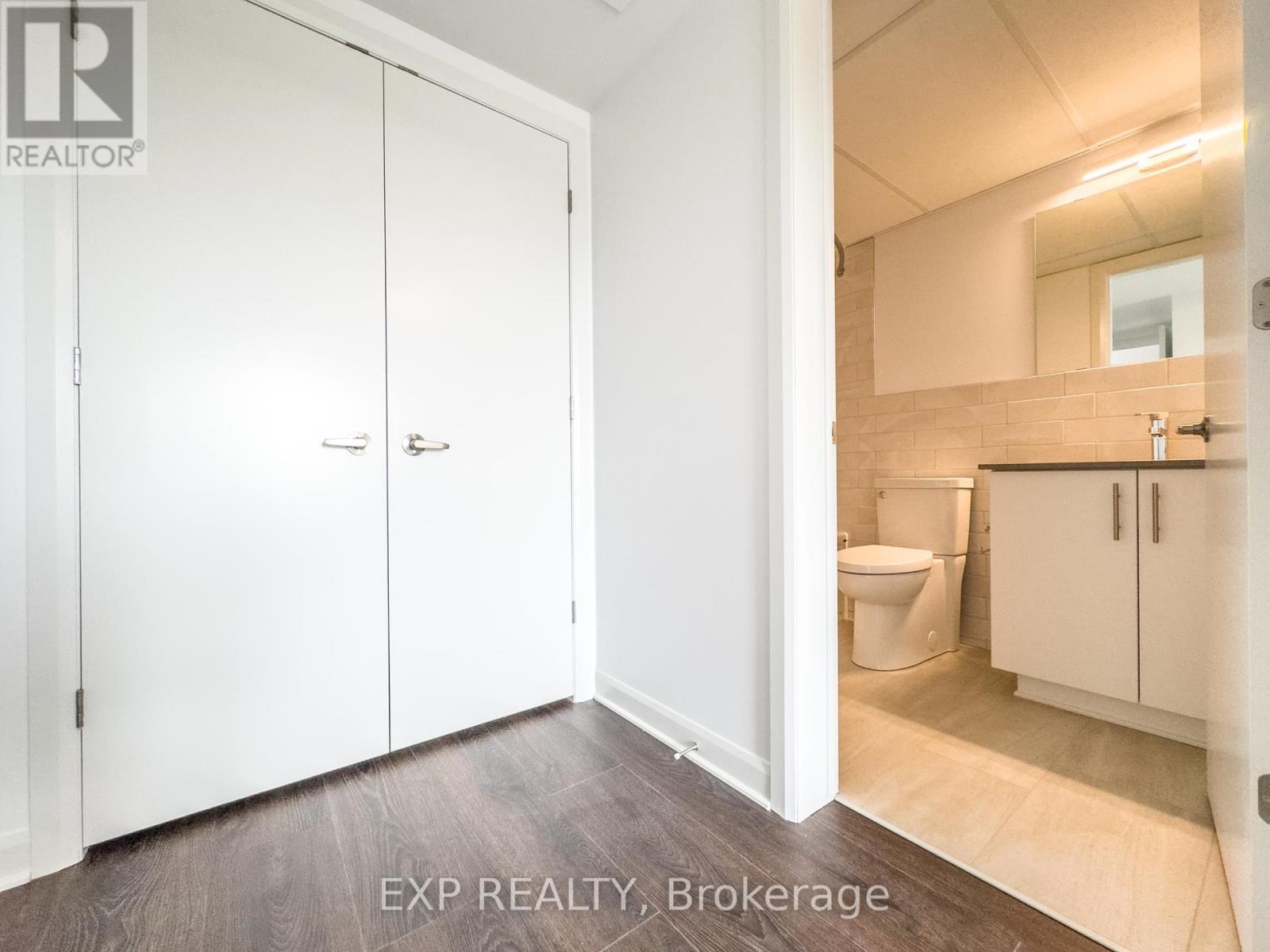 C - 25 Fair Oaks Crescent, Ottawa, Ontario  K2G 4W6 - Photo 22 - X12155770